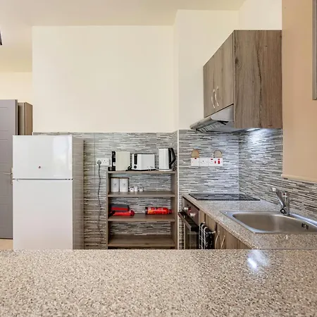 Appartement Danaos Seaside 101 With Pool In Tourist Area